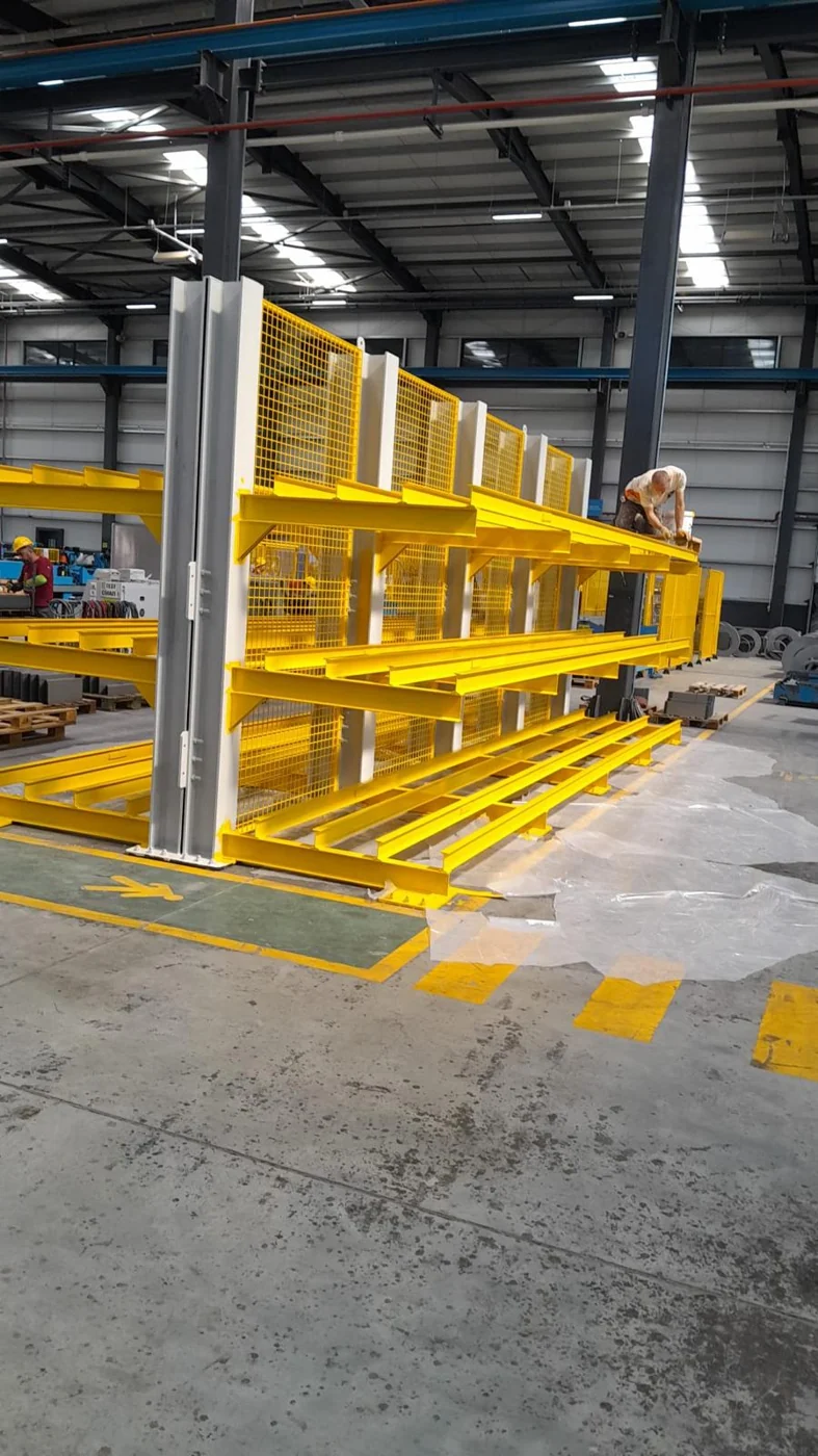 Endüstriyel metal platform uygulaması